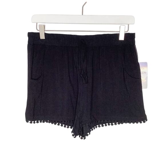 Bebop Black Challis Pom Pom Pull On Shorts Medium NWT - Picture 1 of 7
